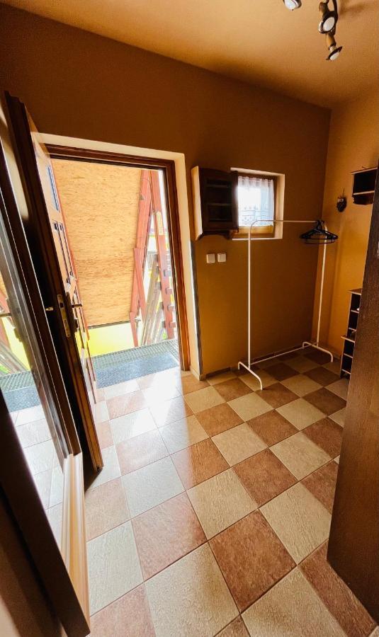 Apartman U Smrku Dvur Kralove nad Labem Exterior photo